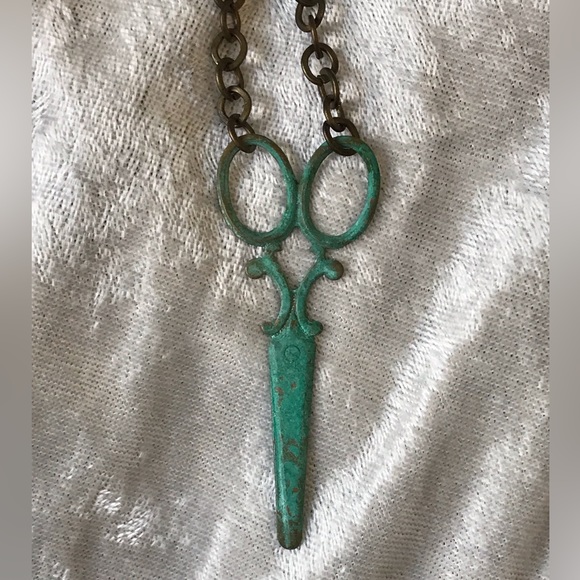 Cut - Picture 5 of 8